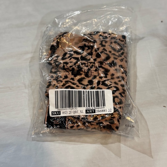 3 for $10  892. Victoria's Secret Leopard Print Shortie - Picture 6 of 6